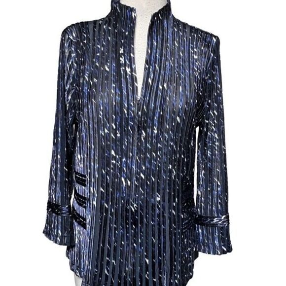 Chico's Traveler's Long Sleeve Ribboned Blouse size 1 Blue and Black - Picture 1 of 5